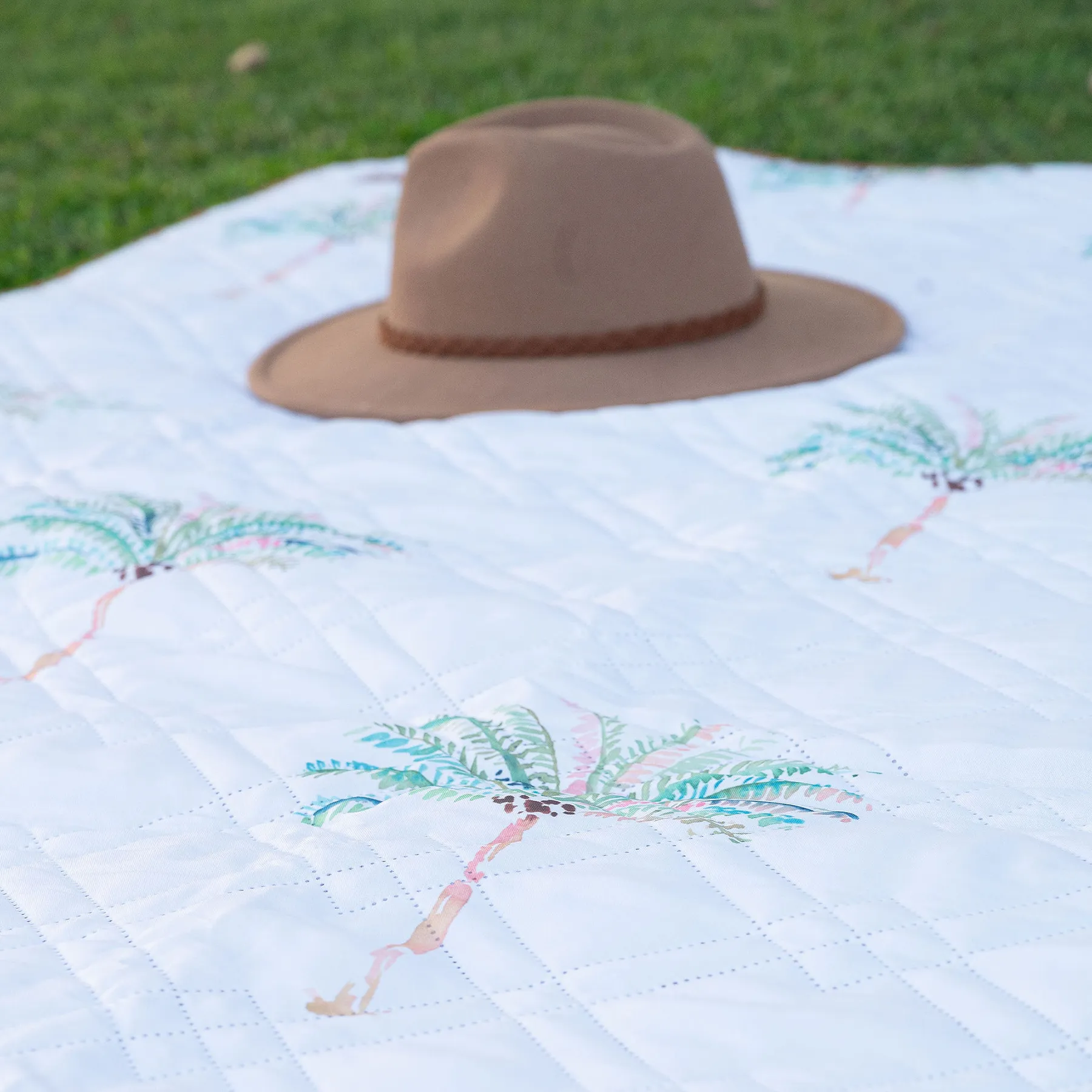 Noosa Palms Picnic Rug