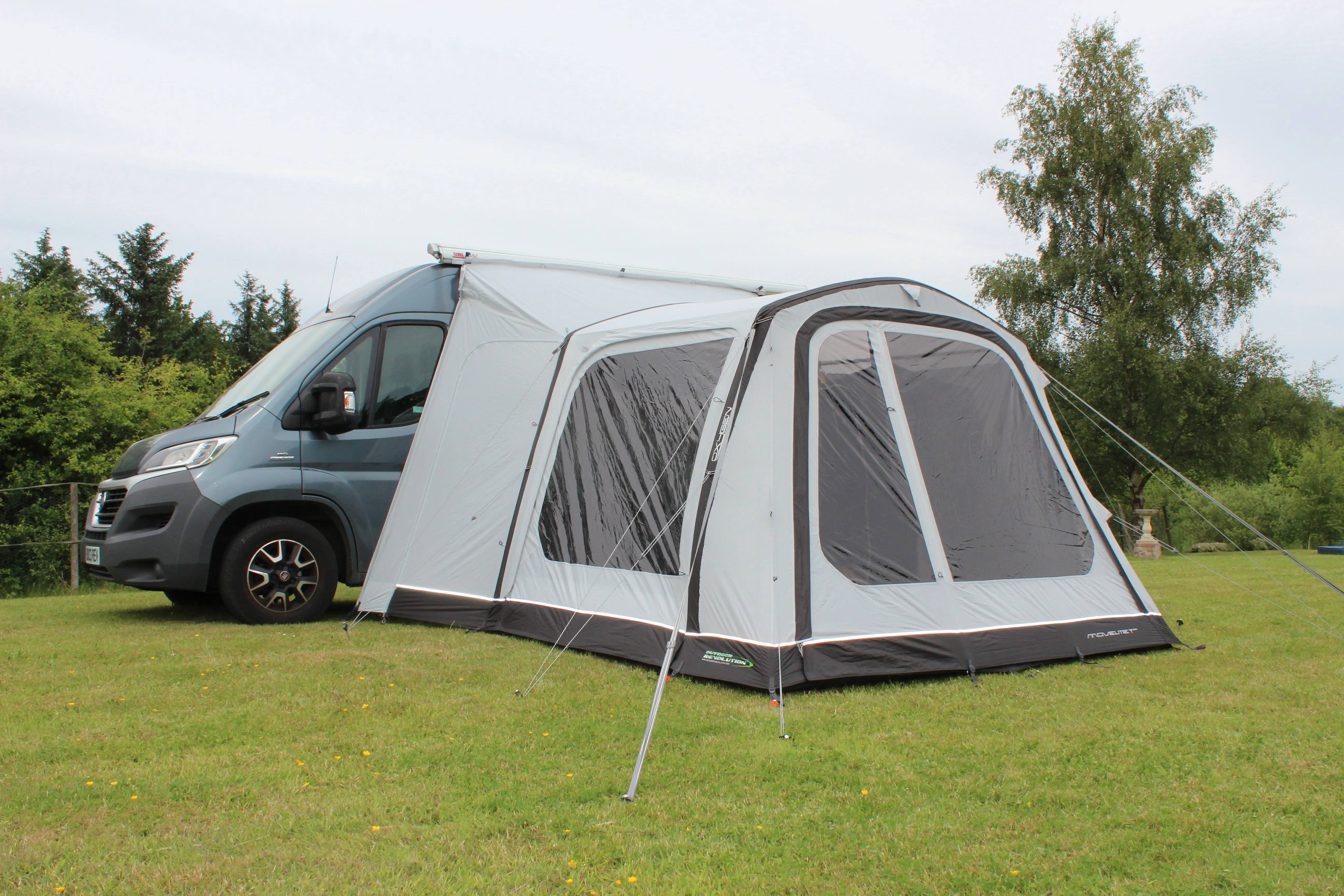 Outdoor Revolution Movelite T2R Lowline Drive Away Awning
